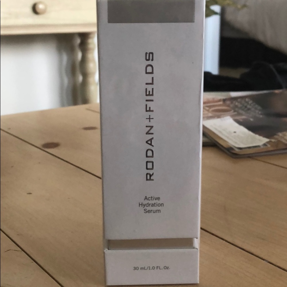 ACTIVE HYDRATION SERUM